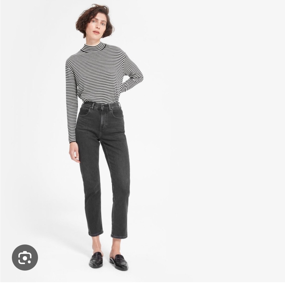 Everlane High Rise Cheeky Straight Washed Black Ankle Jean Sz26